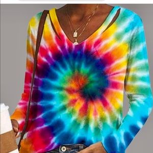 Woman’s longsleeve v-neck shirt